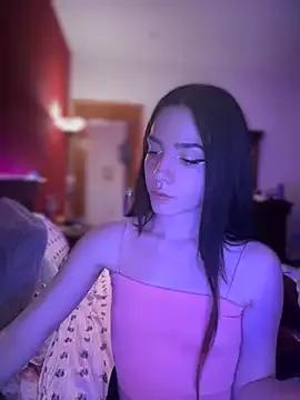 ShannonShanny from StripChat is Freechat