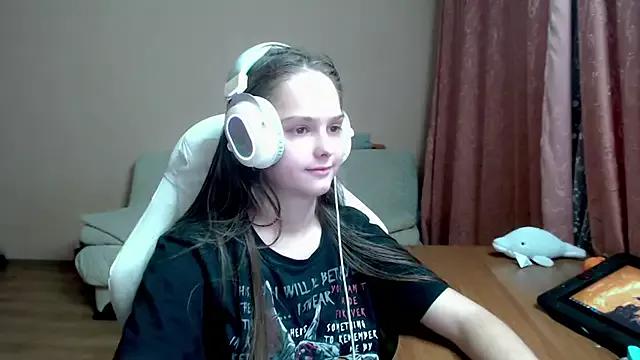 SharybbFace from StripChat is Freechat