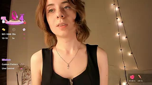 shyina_meow from StripChat is Freechat