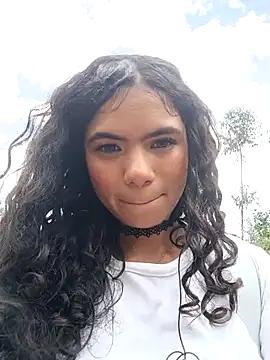 Simone_Miller from StripChat is Freechat