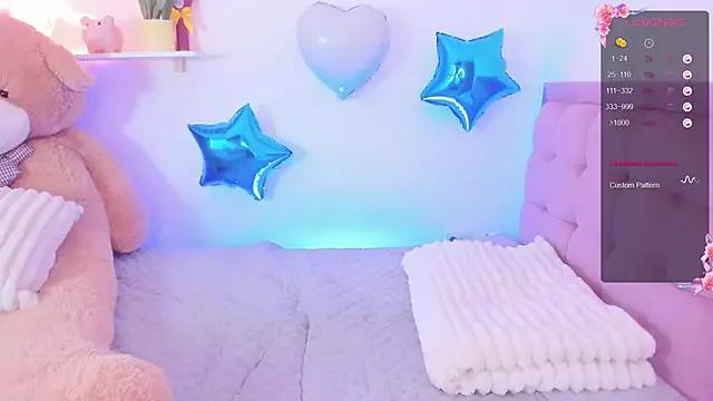 Sirenita_petitexoxo from StripChat is Freechat