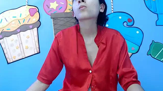 skinnykalitzo18 from StripChat is Freechat