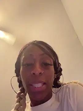 SlimBeenBadd1981 from StripChat is Freechat