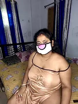 Photos of Smile-quien from StripChat is Freechat