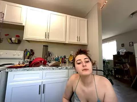 Snowbunnycake_131 from StripChat is Freechat