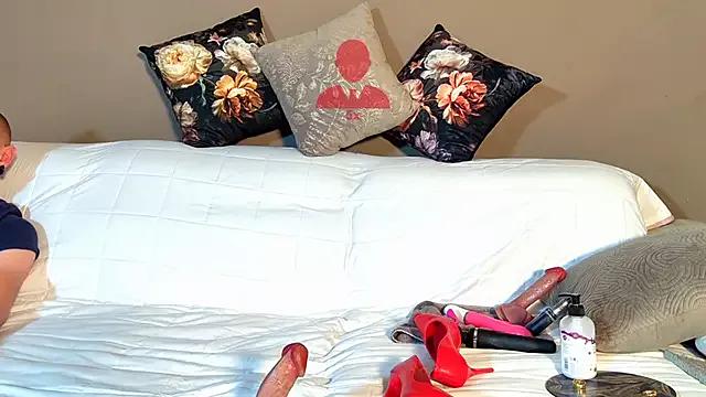 Customizable and immersive - Activate your taste buds and check-out our delicious choice of bondage cams streams with excited models getting their amazing bodies screwed with their beloved sex toys.