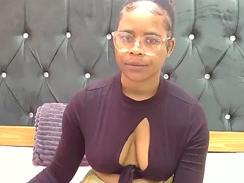 SnowRiderXX from StripChat is Freechat