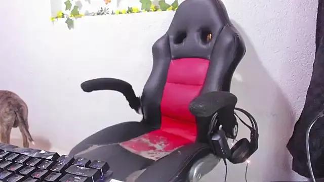 Customizable and immersive - Activate your taste buds and check-out our delicious choice of bondage cams streams with excited models getting their amazing bodies screwed with their beloved sex toys.