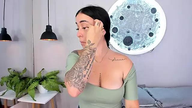 Customizable and immersive - Activate your taste buds and check-out our delicious choice of bondage cams streams with excited models getting their amazing bodies screwed with their beloved sex toys.