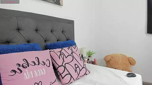 Customizable and immersive - Activate your taste buds and check-out our delicious choice of bondage cams streams with excited models getting their amazing bodies screwed with their beloved sex toys.