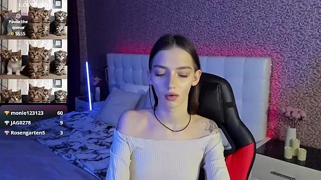 Customizable and immersive - Activate your taste buds and check-out our delicious choice of bondage cams streams with excited models getting their amazing bodies screwed with their beloved sex toys.