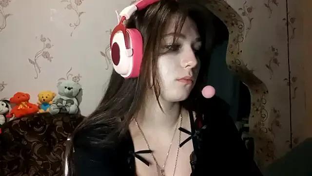 Sophiecuttie from StripChat is Freechat