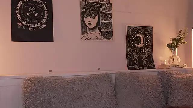 Customizable and immersive - Activate your taste buds and check-out our delicious choice of bondage cams streams with excited models getting their amazing bodies screwed with their beloved sex toys.