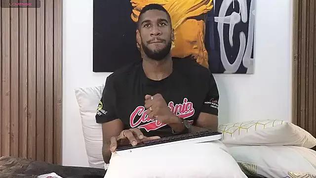 Souljaboy_Dy from StripChat is Freechat