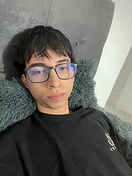 spacehumanz from StripChat is Freechat