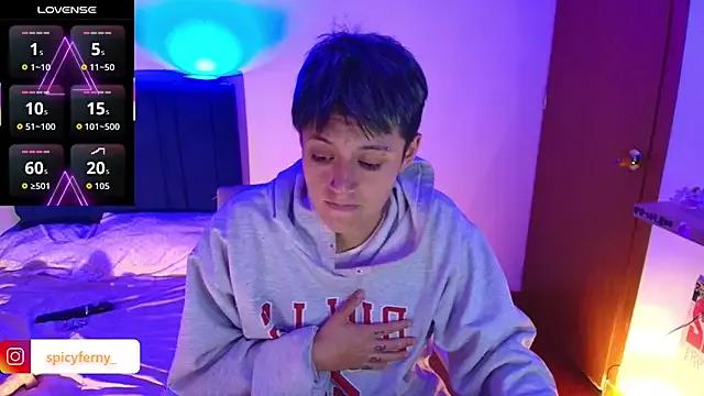 spicyferny from StripChat is Freechat