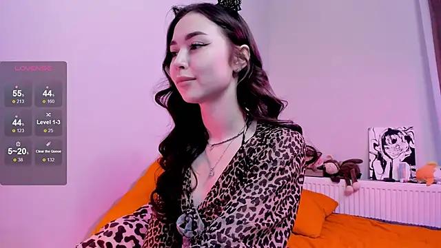 Customizable and immersive - Activate your taste buds and check-out our delicious choice of bondage cams streams with excited models getting their amazing bodies screwed with their beloved sex toys.