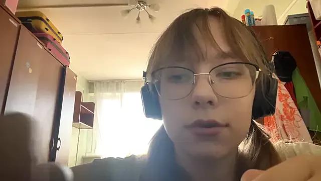StackedSmoker from StripChat is Freechat