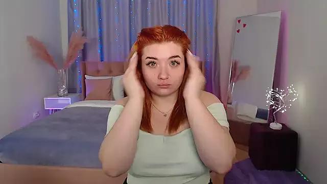 StasyNickols from StripChat is Freechat