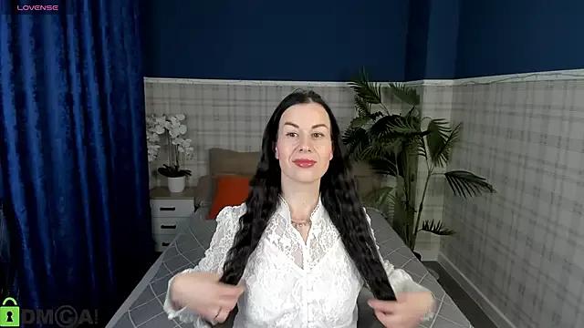 Stella_Leon from StripChat is Freechat