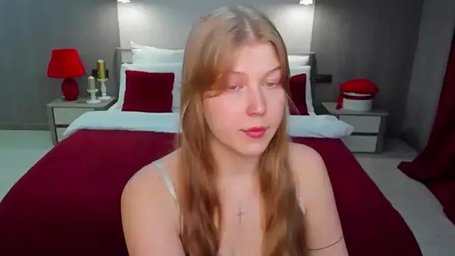 Stella_Light from StripChat is Freechat