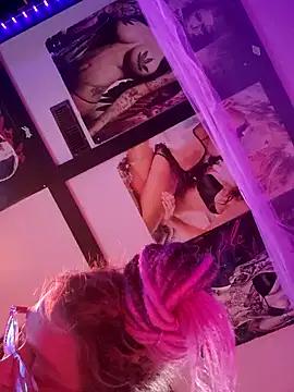 Customizable and immersive - Activate your taste buds and check-out our delicious choice of bondage cams streams with excited models getting their amazing bodies screwed with their beloved sex toys.