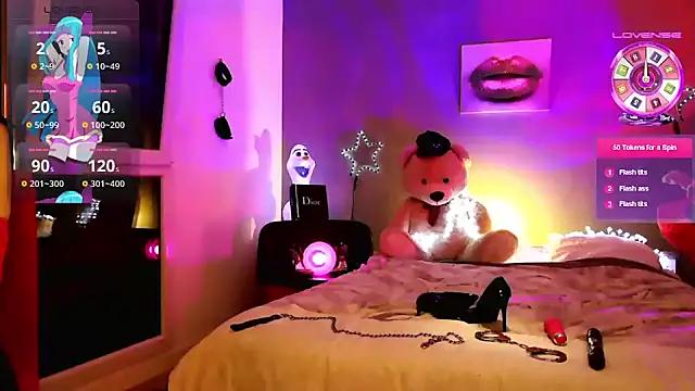 Customizable and immersive - Activate your taste buds and check-out our delicious choice of bondage cams streams with excited models getting their amazing bodies screwed with their beloved sex toys.