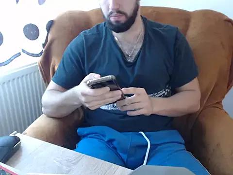 strongcoffee10 from StripChat is Freechat