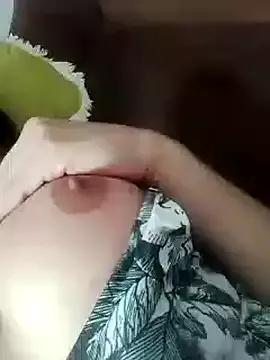 Photos of suellen32 from StripChat is Freechat