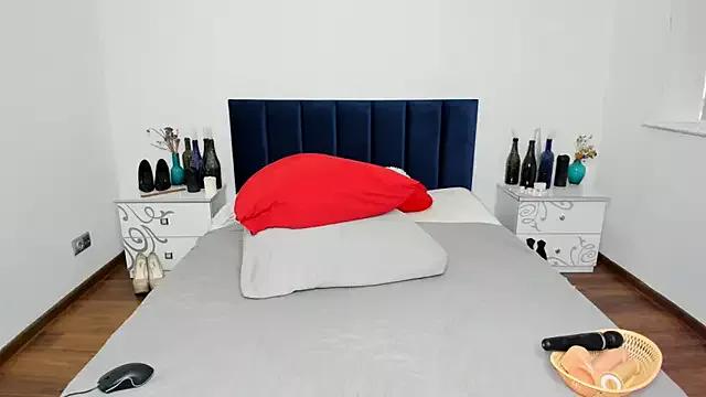 Customizable and immersive - Activate your taste buds and check-out our delicious choice of bondage cams streams with excited models getting their amazing bodies screwed with their beloved sex toys.