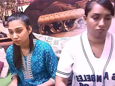 SummerBlaze29 from StripChat