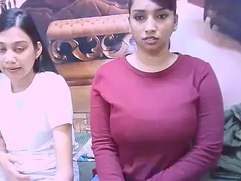 SummerBlaze29 from StripChat