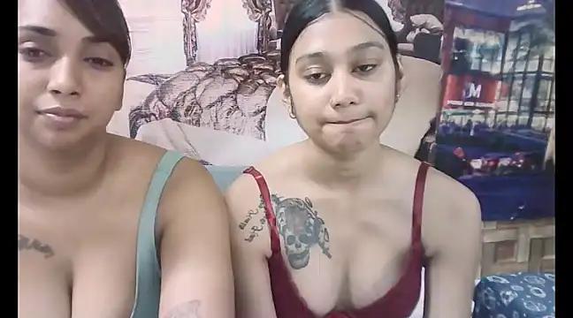 SummerBlaze29 from StripChat