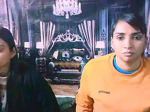 SummerBlaze29 from StripChat