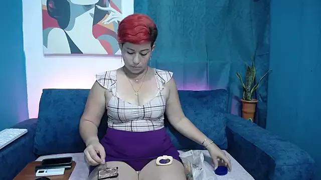Sunny_rayz_ from StripChat is Freechat