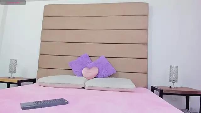 Customizable and immersive - Activate your taste buds and check-out our delicious choice of bondage cams streams with excited models getting their amazing bodies screwed with their beloved sex toys.