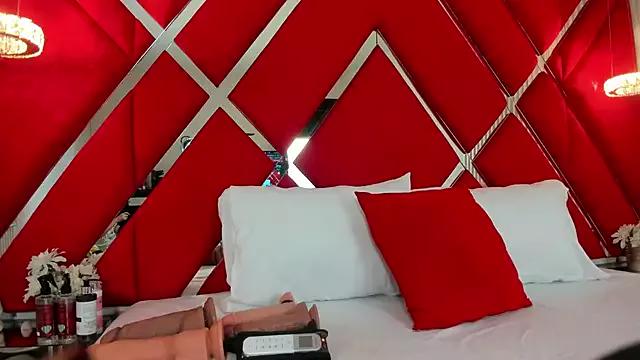 Customizable and immersive - Activate your taste buds and check-out our delicious choice of bondage cams streams with excited models getting their amazing bodies screwed with their beloved sex toys.