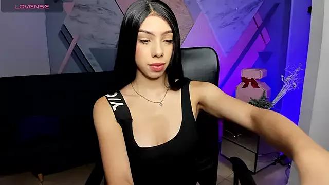 SusanVegaa from StripChat is Freechat