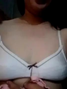 sweet_bella16 from StripChat is Freechat