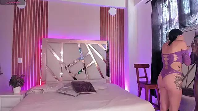 Customizable and immersive - Activate your taste buds and check-out our delicious choice of bondage cams streams with excited models getting their amazing bodies screwed with their beloved sex toys.