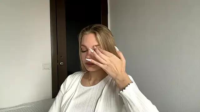 SweetAmelia69 from StripChat is Freechat