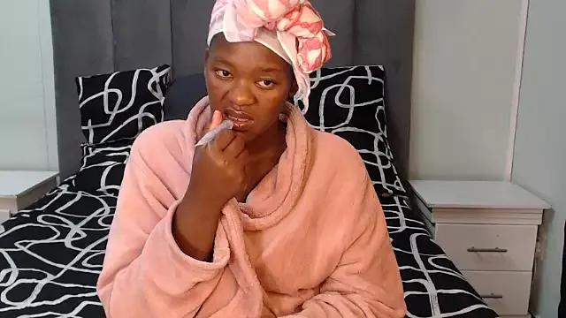 SweetDarkCherry from StripChat is Freechat