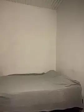 SweetKitty- from StripChat is Freechat