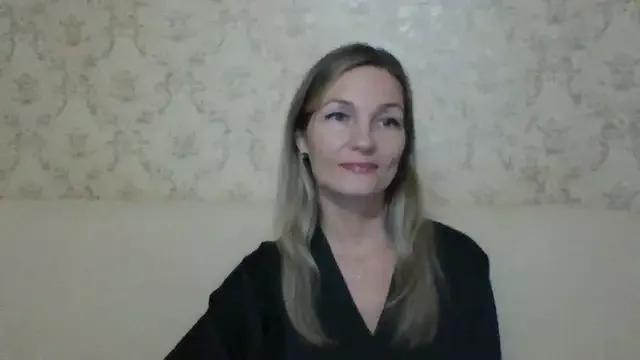 sweetriki from StripChat is Freechat