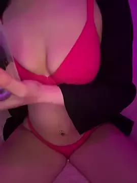 sweettsofiaa from StripChat is Freechat