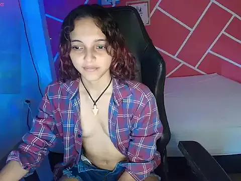 sweety_dreambaby from StripChat is Freechat
