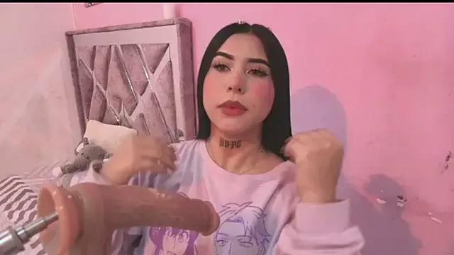 sweety_mariann1 from StripChat is Freechat