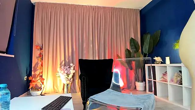 SweetyFit from StripChat is Freechat