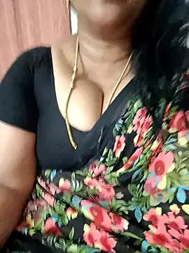 Photos of Swetyhoney from StripChat is Freechat