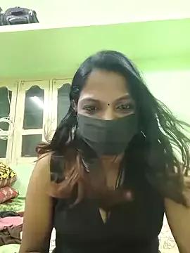 Tamil_Ishu from StripChat is Freechat